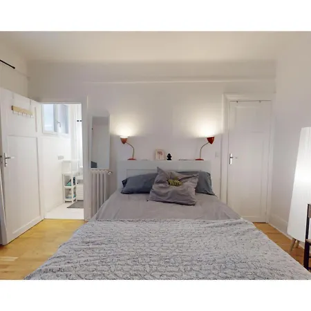 Joivy Striking Flat Near The Eiffel Tower Apartment Paris