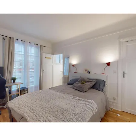 Apartment Joivy Striking Flat Near The Eiffel Tower *